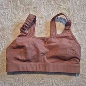 Duluth Trading Co women's Medium dusty rose bra intact padding EUC or better